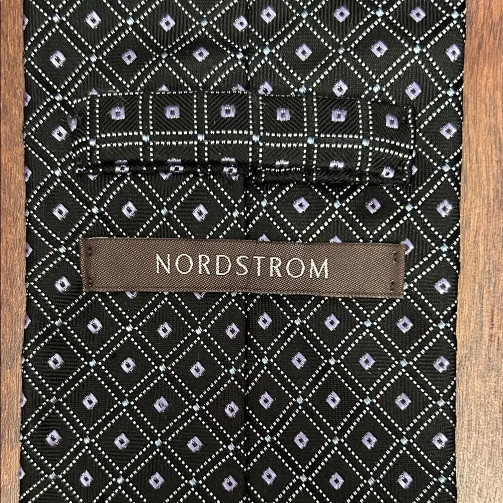 Nordstrom Classic 100% Silk Black and Purple Woven Geometric Men's Tie